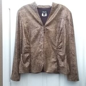 FINAL MARKDOWN Ladies nueva reptile looking jacket 14